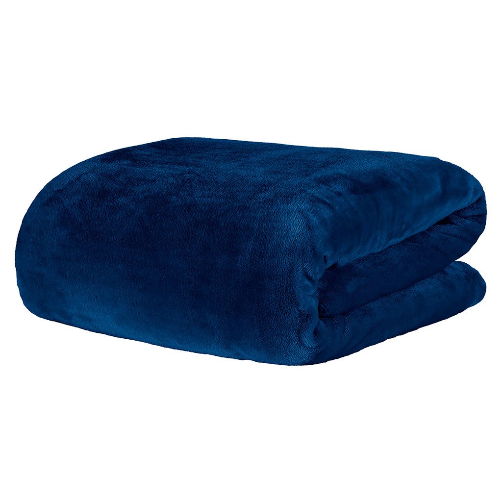 manta blue night 2023