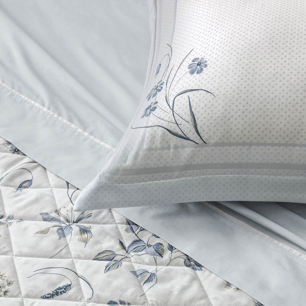 jul24 karsten cama lise detalhe