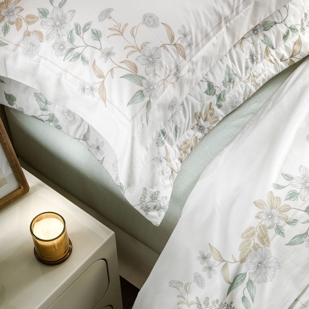 jul24 karsten cama adelia ambientada extra iii