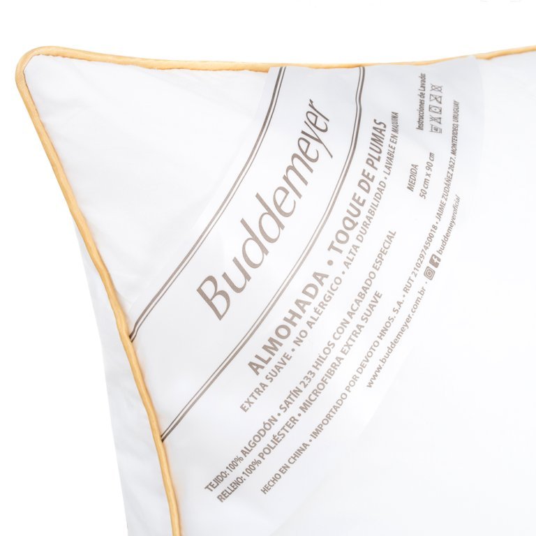 toque de pluma ref 65b13611d496f 1024x768