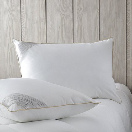 toque de pluma ref 5fac48e785888 1024x768